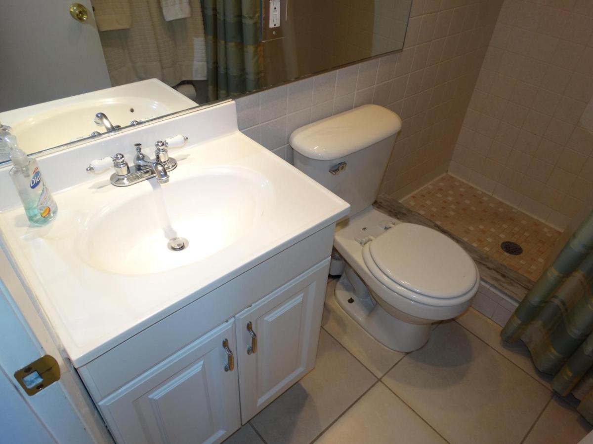 Spanish Main Unit 4- Direct Oceanfront Condo! Cocoa Beach Esterno foto