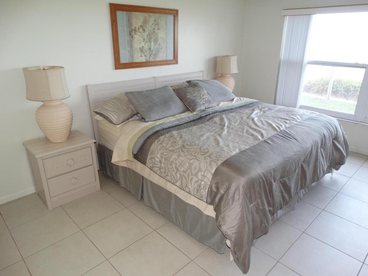 Spanish Main Unit 4- Direct Oceanfront Condo! Cocoa Beach Esterno foto