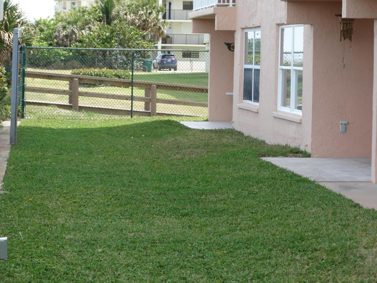 Spanish Main Unit 4- Direct Oceanfront Condo! Cocoa Beach Esterno foto